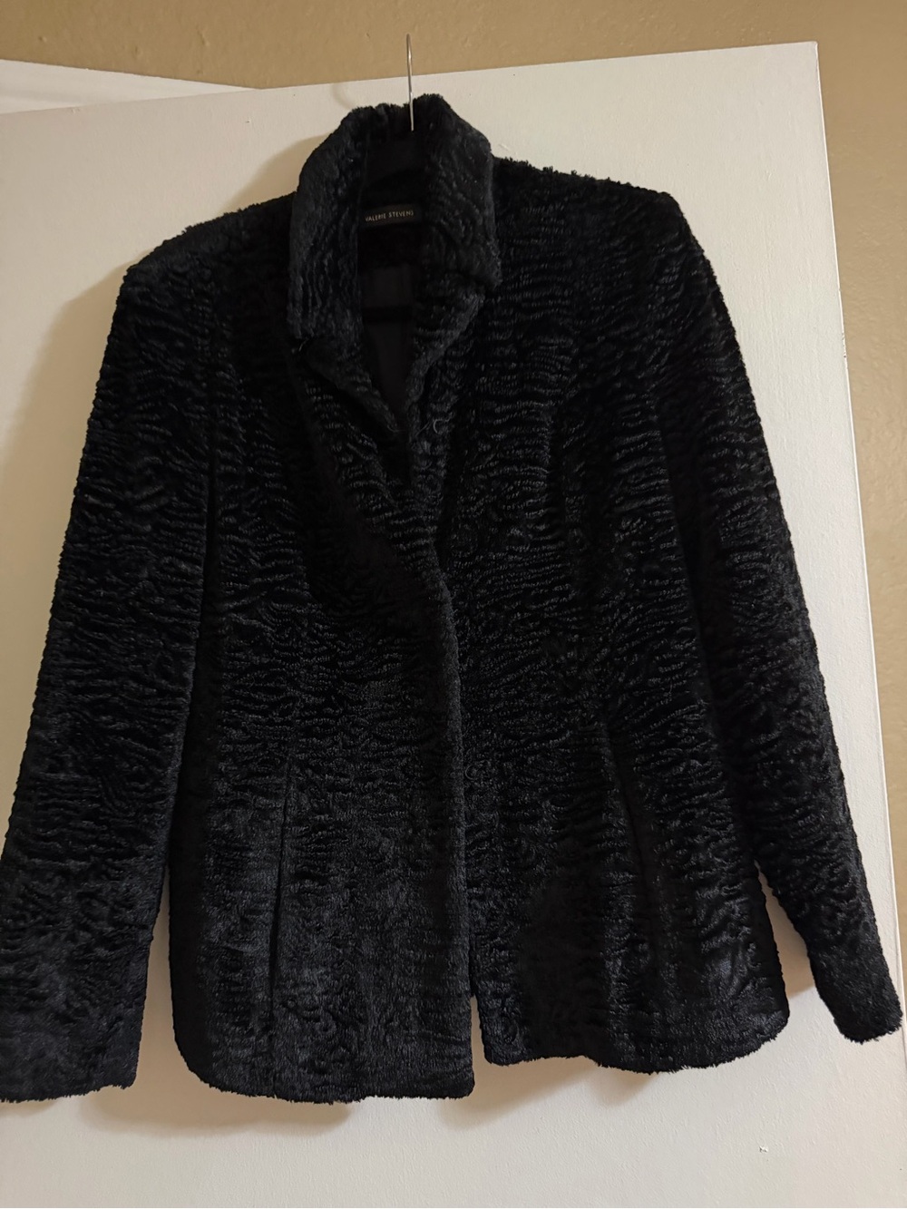 Valerie Stevens Black Faux Fur Teddy Jacket